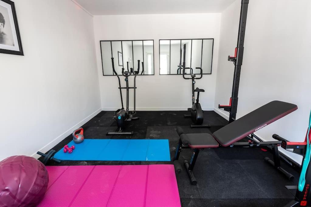 Le Saint James B Avec Salle De Sport Руан Екстериор снимка